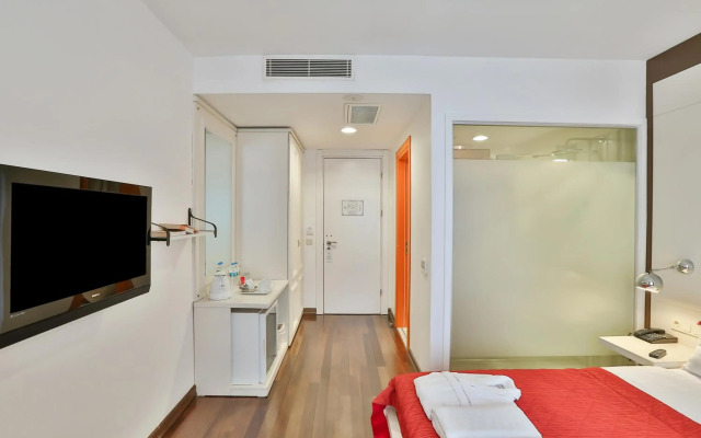 Senatus Hotel - Special Class