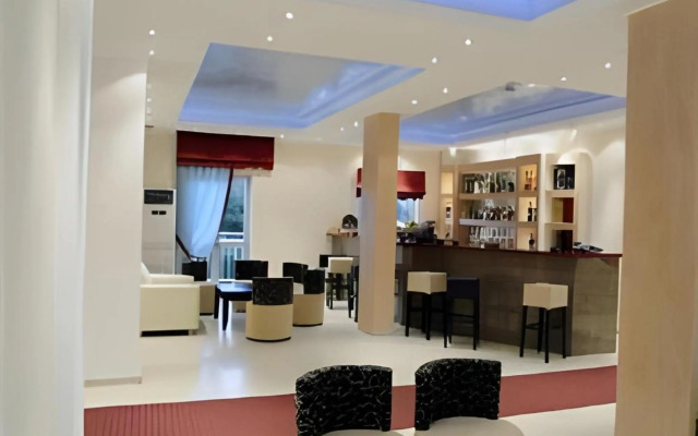 Primavera Hotel