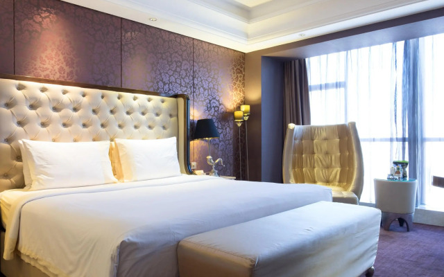 Modern Classic Hotel