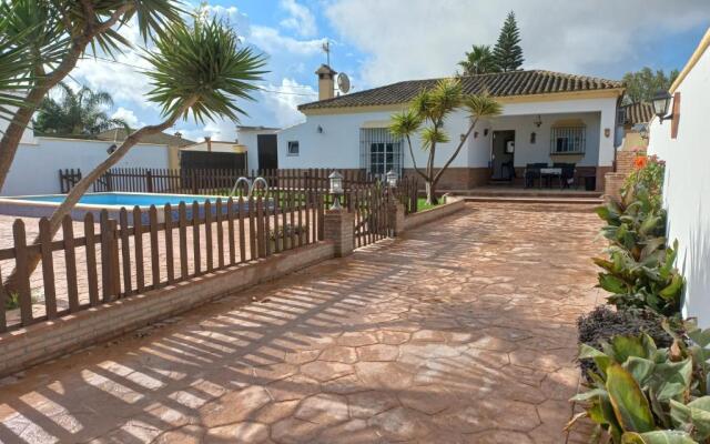 Casa Rafael-Chalet con piscina privada