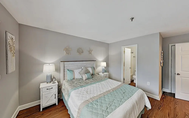 3211hhre 2 Bedroom Condo