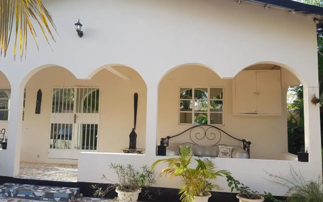 Mandinka Lodge