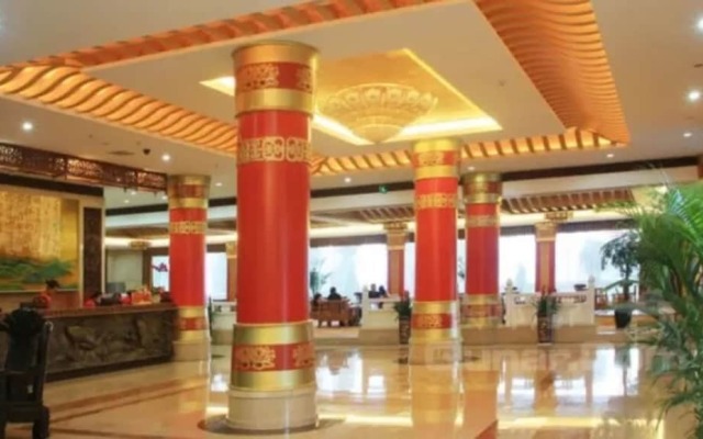 Floral Hotel Harmonious Dream