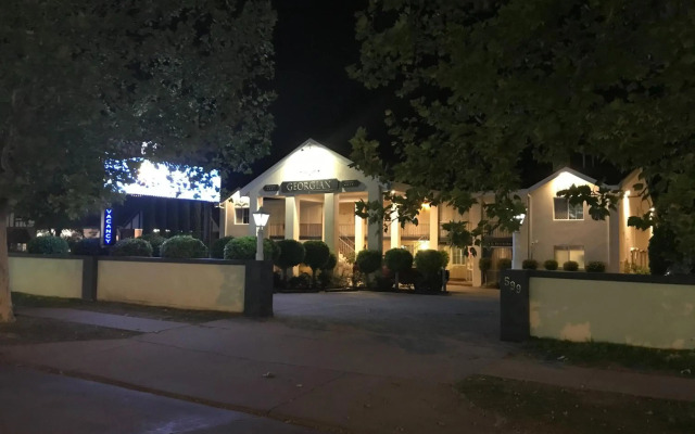 Albury Georgian Motel & Suites