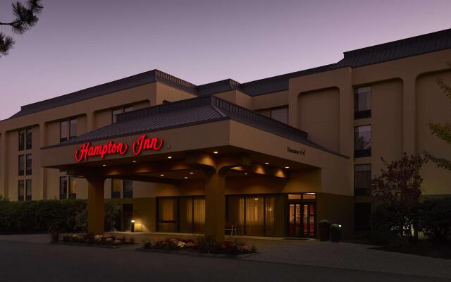 Hampton Inn Portland Airport