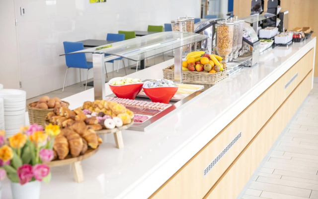 Holiday Inn Express Amsterdam - Arena Towers by IHG