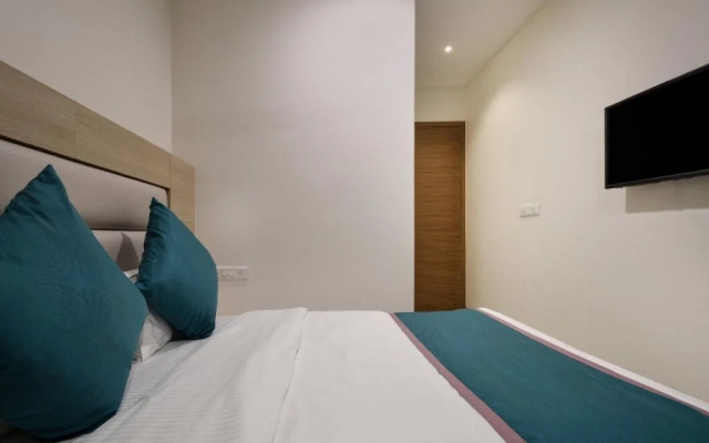 Hotel Fragrance By OYO Rooms