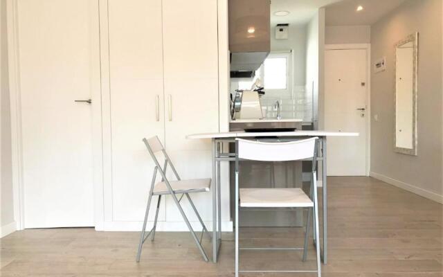 Estudio reformado en zona Regueral 123A - INMO22