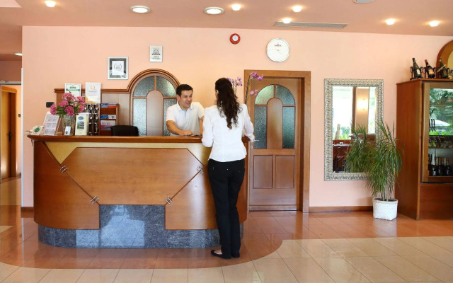 Eco Hotel Benacus