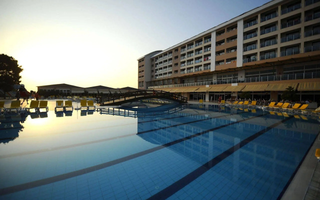 Laphetos Beach Resort & Spa - All Inclusive