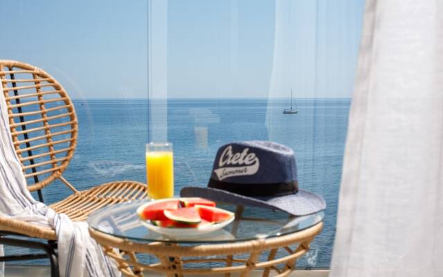 Hersonissos Beach Front Suites