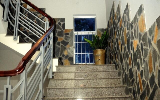 Chao Hotel