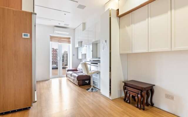 Modern Studio With Terrace in Marylebone