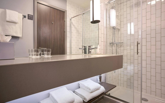 Moxy Dublin City