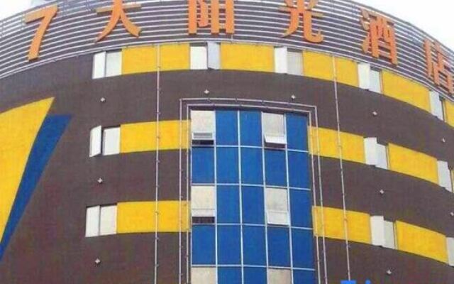 7 Days Inn Foshan Shunde Lunjiao Branch