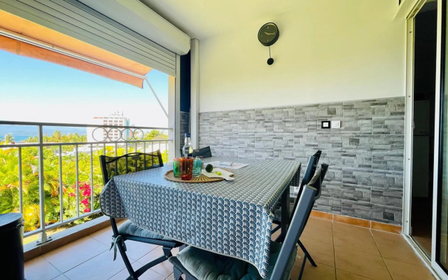Appartement vue mer, piscine, dans quartier prisé de Gosier