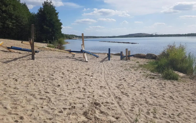 Pool & Lake Holiday Home