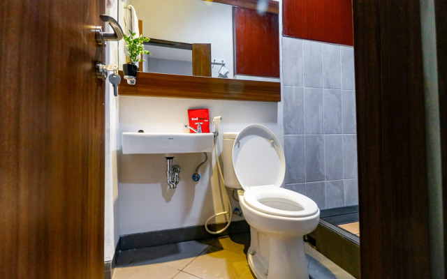 RedDoorz near Kebon Jeruk Jakarta