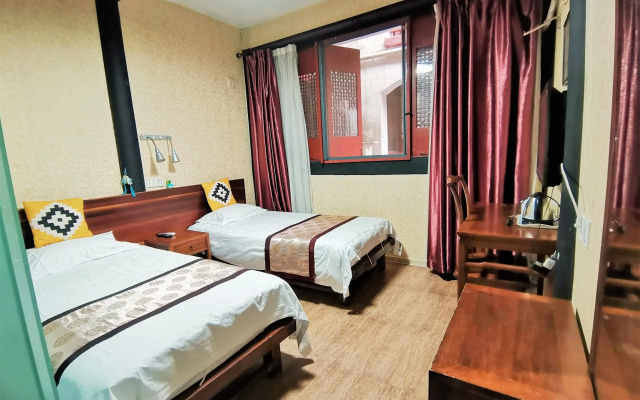 Shaoxing Luxun Native Place Youth Hostel