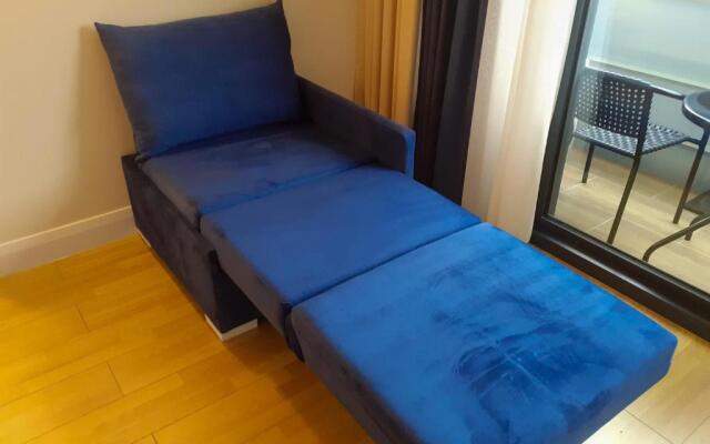 STUDIO ON 42th FLOOR - ORBI CITY