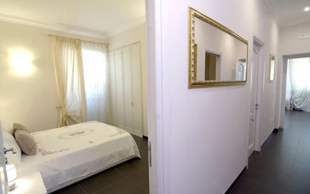 Villa in Apulia With Pool and Barbecue