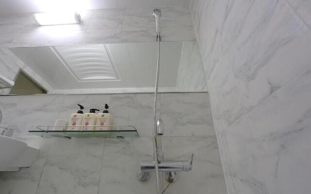 Q Hotel