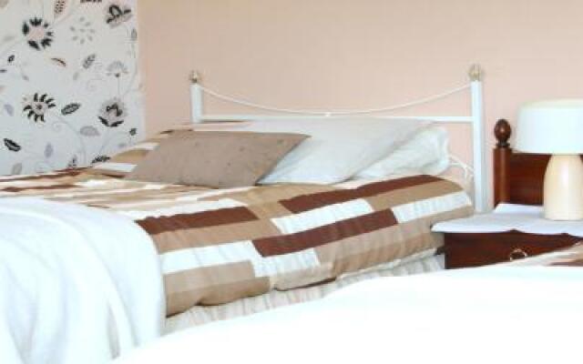 Cloisters Guest House