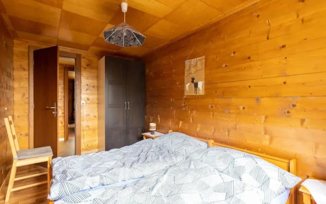Welcoming Holiday Home in Saas Grund With Garden