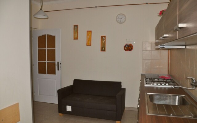 Apartment No. 40 Stará Louka 20