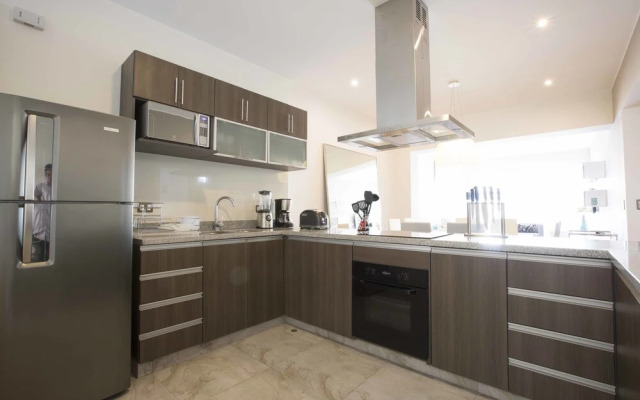 MLA apartments - Larcomar