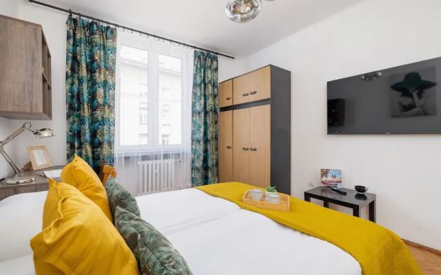 Family Apartment in Cracow by Renters