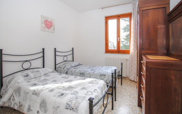 Nice Apartment in Montecatini Terme With Wifi, 2 Bedrooms and Outdoor Swimming Pool