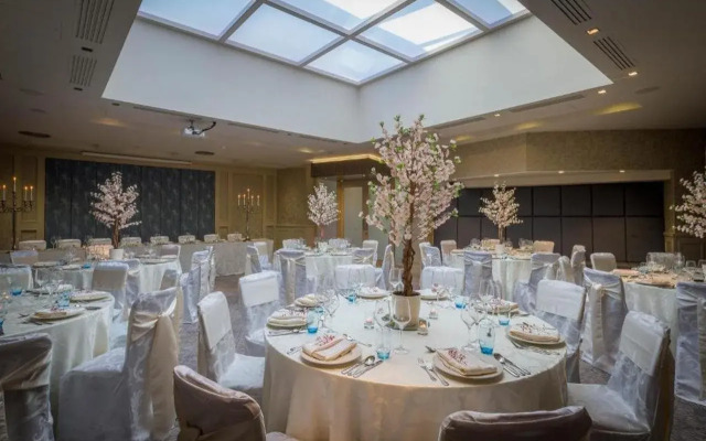 Harbour Hotel