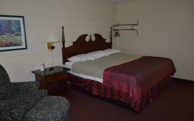 Grand Inn Fargo