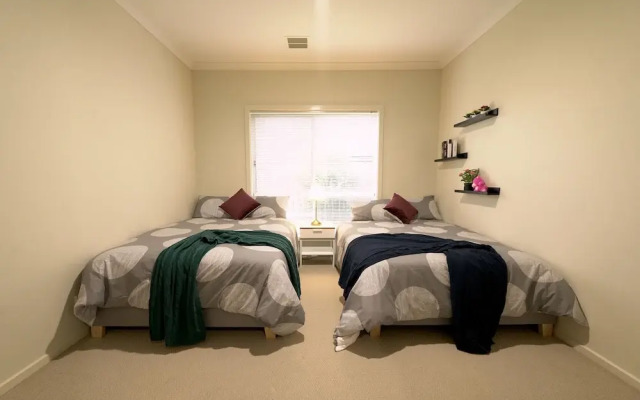 Newly Modern Home for Big Group near SC