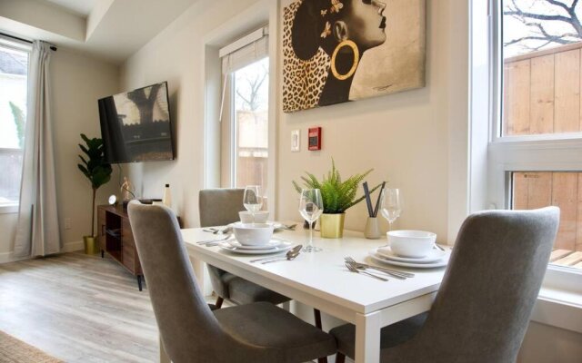 Modern 2bedroom Condo Great Location Coffee Wifi