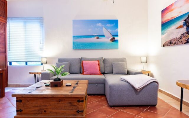 Hacienda San Jose B3 1 Bedroom Condo by RedAwning