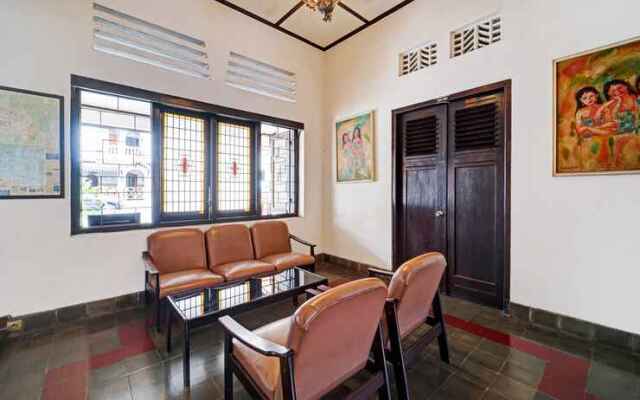OYO 90676 Oryza Hotel