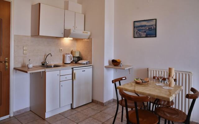 Nirevel Apartments