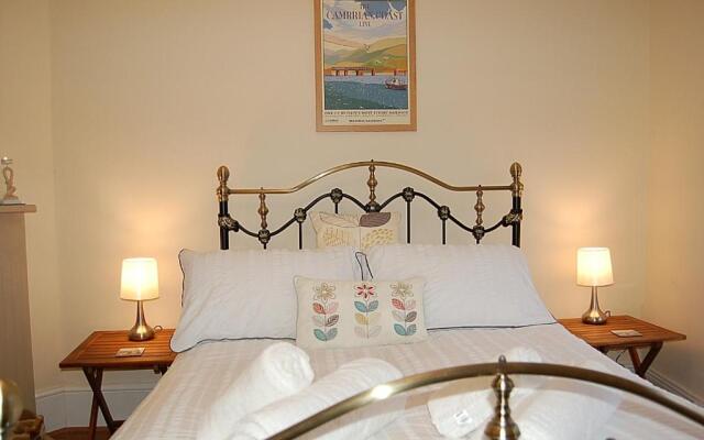 Saint Cadfans Lodge