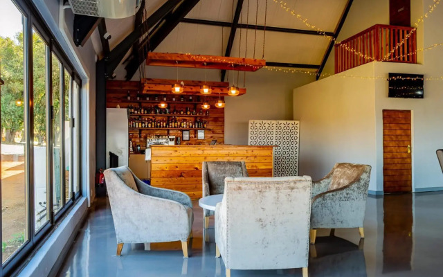 Mount Shekinah Country Hotel