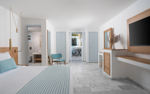 Santorini Kastelli Resort
