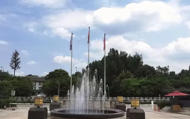 Qingcheng Garden Hotel - Dujiangyan