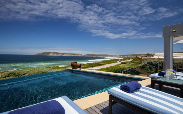 Periwinkle Guest Lodge