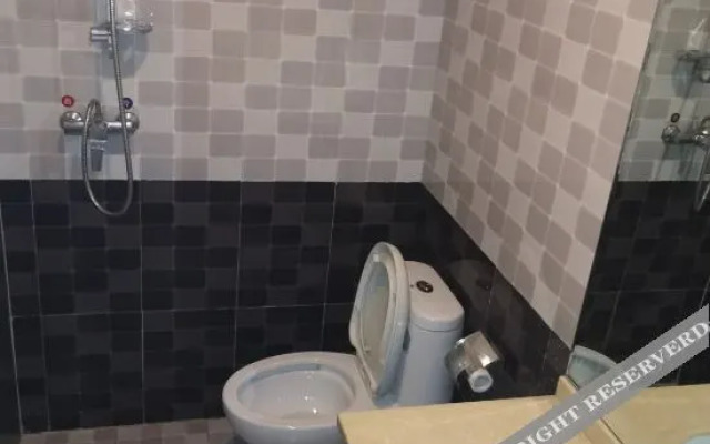 OYO Wuhan Hongtai Hotel