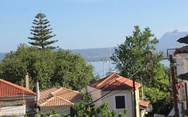 Navarino Apartment