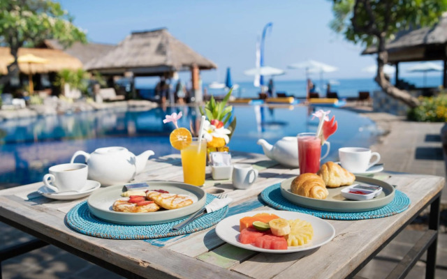 Amertha Bali Villas Beach Front Resort and Spa