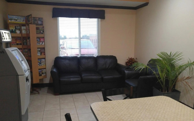 Americas Best Value Inn St. Robert