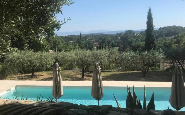 LE NOMADE au Clos en Provence