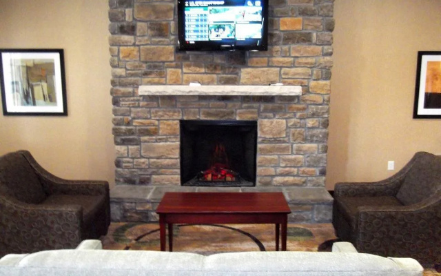 Stanton Inn & Suites